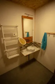 Studio de Charme au Centre Bretagne Pour 2 Personnes - Image 2