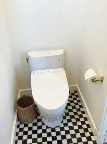 Amazing experience near the Quinnipiac River. Historic w/chef's kitchen & bidet. - Image 4