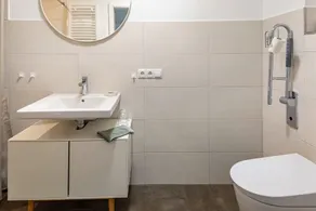 Ferienwohnung 'Zimis Hofnest' mit Bergblick, privater Terrasse und Wi-Fi - Image 4