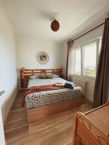 House with sea views in Valdoviño - Image 4