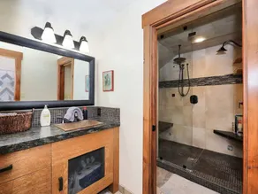 Spacious mountain retreat • Built for gathering • Hot tub • Quiet setting • Minutes up Sundance Canyon - Image 5