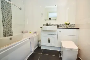 Chapelhill-Sleeps 8 - capacidad para 8 personas en 4 habitaciones - Image 5