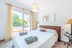 Ferienwohnung \"Tomeu Mercuri\" mit Balkon, Klimaanlage und WLAN; Parkplätze vorhanden - Image 4