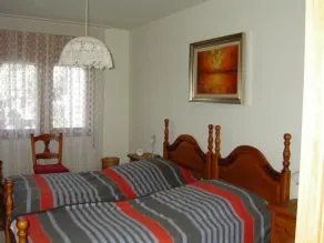 Confortable maison de vacances pour toute la famille, amusement natation inclus - Image 3