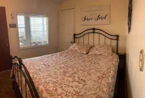 Coastal Bay Front Vacation Home - Image 3
