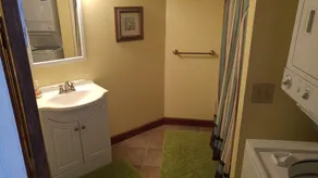 Milieu de la bande! Lake Escape Cottage, 10 personnes, allée privée avec vue sur le lac - Image 3