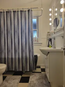 Elmwood Village Elegance: 2 bedroom + dedicated office - Image 2