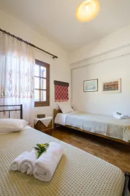 Traditional Family Cretan Home! - Image 4