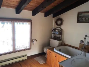 Copake Lake Rustic All-Season 3 Bdrm, 2 Bath Home with Lake Rights - Image 5