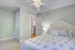 NEW LISTING! Waterfront cottage, hot tub, fire pit, gated community, pier, kayak - Image 4