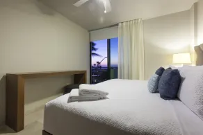 Apartment with GREAT LOCATION, 1 block from the boardwalk - Image 5