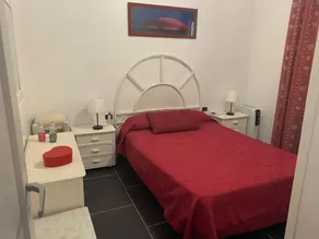 HUS MED badbassäng i CATALONIA - Image 4
