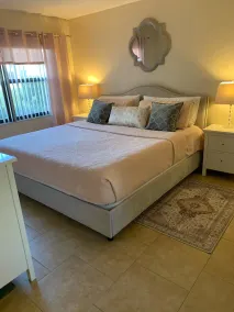 Gorgeous Condo Steps From the Beach! - Image 4