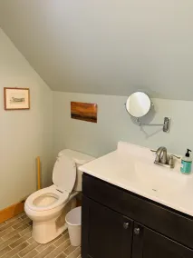 Waterfront Loft - Image 4