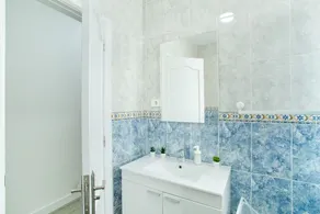 Vacation Home 'Rincón De Mónica 1' with Sea View, Shared Terrace and Wi-Fi - Image 4