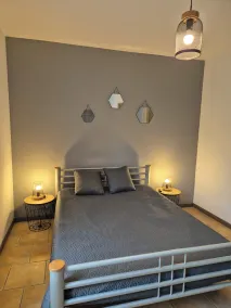 5/7 person house with heated pool between Sarlat and Cahors - Image 5