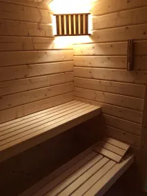 Maison de vacances confortable avec sauna dans une forêt idyllique près d'un lac de baignade, jusqu'à 6 p. - Image 3