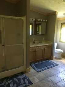 Deer Run Lodge one of 3 lodges available on property perfect for a Team  - Image 3