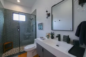 HOLY CROSS HAVEN 3BR/3B block from Mississippi River 8 minutes to French Quarter - Image 3