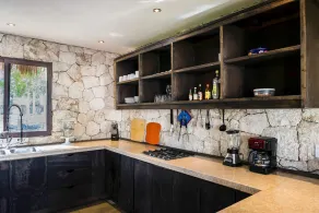 FULLY Private 3-Villa Estate with HUGE Pool Oasis,Concierge Service✭✭✭✭✭ - Image 4