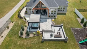 FeralWoods Private Estate With Hot Tub - Image 2