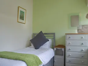 2 Schlafzimmer Unterkunft in North Hill - Image 5
