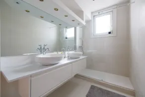 Opera City Center Apartments - Image 2