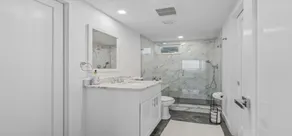 Charmerende Cape Cod Beach Front Bungalow - Image 3