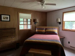 Beautiful Two Bedroom cabin on Plum Lake - Image 5