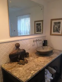 3 acres of privacy! Biking, Pups &  Walking: Nirvana! 7 minutes to hip 3 Oaks! - Image 3