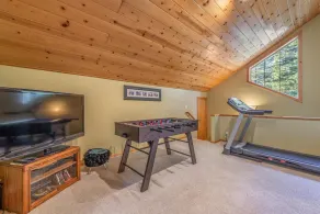 Tahoe Donner 4 chambres, maison de location familiale parfaite - Image 3