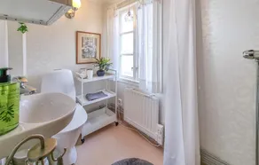 2 sovrum underbart hem i Åsa - Image 4