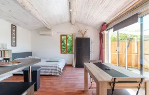 Nice Family Villa With Pool And Garden - Image 4