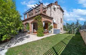 Nice Home In Cabrunici - Image 5