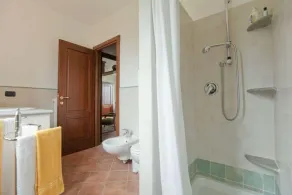 Accogliente casa di lusso nei vigneti delle Langhe di Barolo, Barabaresco. tartufi - Image 5
