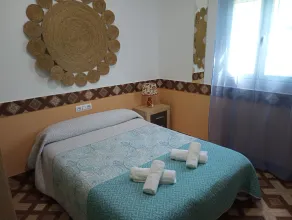 Casa en Conjunto Rural con Piscina y Barbacoa en Moriles Donde Relajarte - Image 4