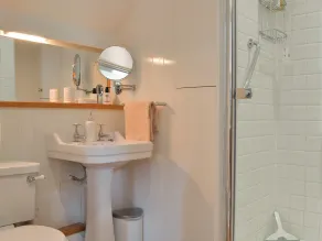 1 bedroom accommodation in Carlingcott - Image 2