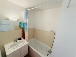 NICE FLAT 400 m FROM BEACH & CENTER - Image 2
