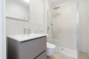 Brand new studio in center- CD7 - Image 3