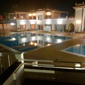 Villa in Corralejo, Hot Tub ,2 bedrooms Hot tub Pools, near town, beaches,shops - Image 4