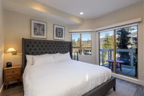 Amazing Village Condo with unparalleled Mountain Views overlooking the Olympic Plaza - Image 5