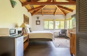 Escape to your private oasis - Image 5