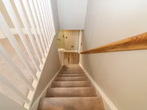 9 Windrush Heights - Image 2