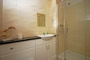 QUARRY MEWS, romantic, country holiday cottage in Bamburgh - Image 3