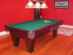 Profitez des vues spectaculaires et expansive eau dans cette joliment aménagées 3 chambres à coucher, la maison 3. 5 bain - Image 2