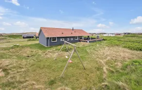 Four-Bedroom Holiday Home In Hvide Sande - Image 2