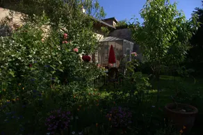 Character house with garden in a 13th century Bastide - Image 4