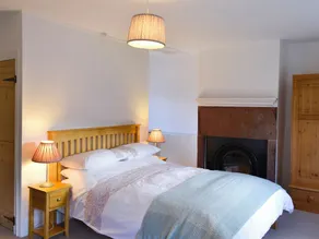 2 bedroom accommodation in Greenwell, near Brampton - Image 3