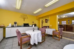 American Inn & Suites Russellville - Image 2