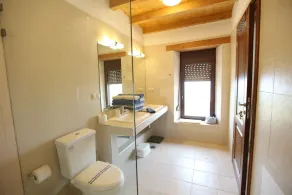 Villa Minea, 4 bedroom villa, large heated pool, walking distance to the village - Image 5